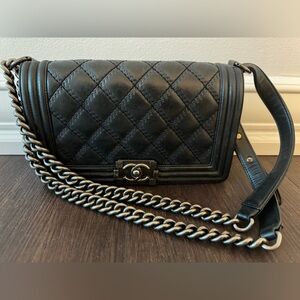 Chanel Medium Boy Bag in Black